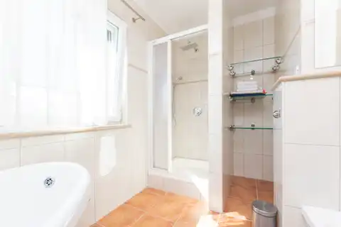 Brač, Mirca - kamenná vila s výhľadom na more, 300m2