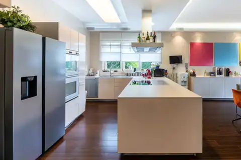 Villa 780 mq, Šestine — wellness, 5 camere da letto, garage