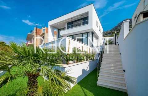 Makarska, Brela - Luksusowa willa z widokiem na morze 268 m2