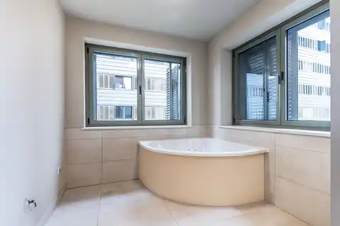 Zagreb, VMDMaksimir - Spacious three-room apartment with a terrace, 110m2, for rent