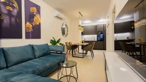 Split, Žnjan - Dvosoban stan sa loggiom i jacuzzijem