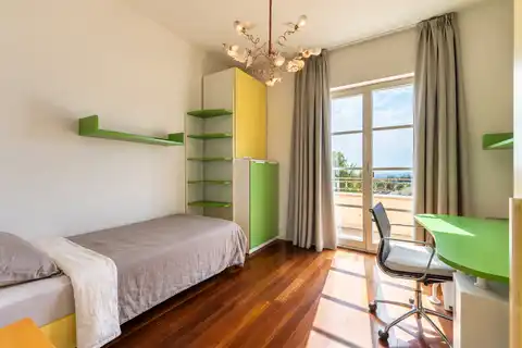 Villa 780 mq, Šestine — wellness, 5 camere da letto, garage