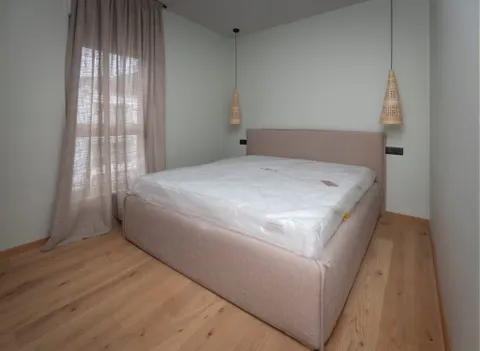 Split, Strožanac - Dvoetažni penthouse s lođom i terasom