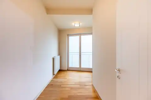 Zagreb, Srebrnjak – Dvoetažan stan s panoramskim terasama