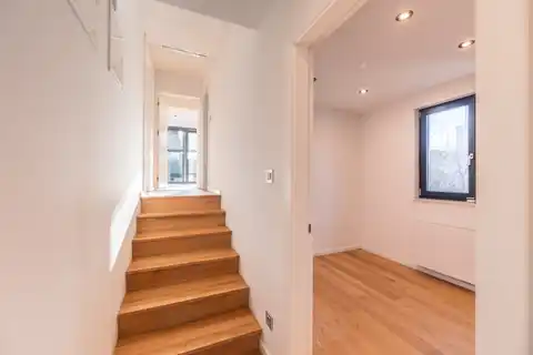 Загреб, Сребрняк – роскошная четырехкомнатная квартира