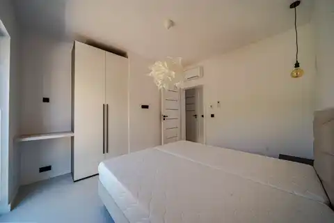 Pelješac, Orebić - Dvosoban apartman s loggiom u novogradnji