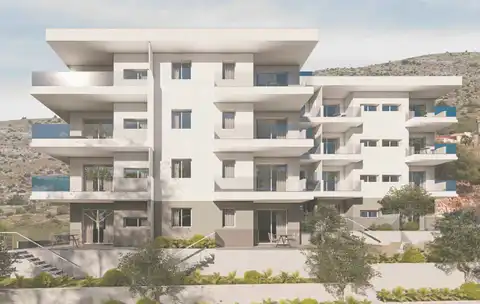 Trogir, Seget Donji - Četverosoban stan s pogledom na more