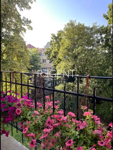 Zagreb, Gundulićeva - Moderno meščansko stanovanje, najem