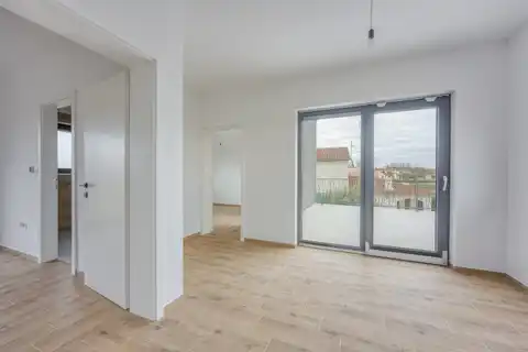 Kaštelir-Labinci - Dvojna kuća s bazenom i pogledom na more