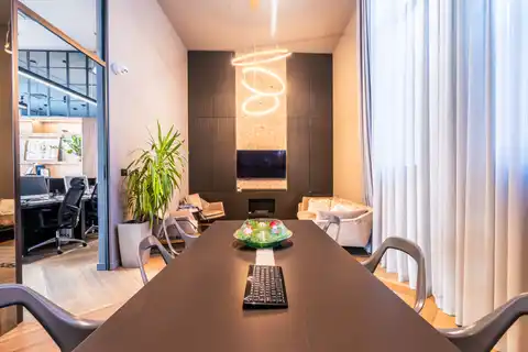 Split, Trstenik - Atraktívní komerční prostor v budově Orin