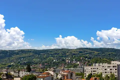 Zagreb, Rudeš - Luksuzan penthouse za život i investiciju