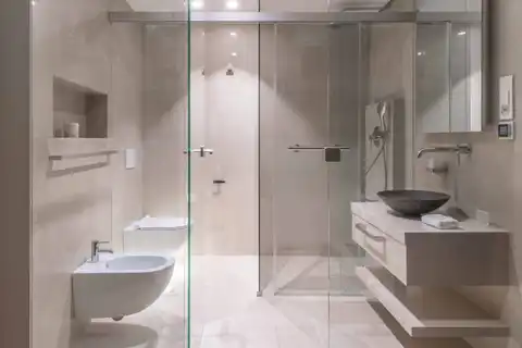 Омиш, Брзет - Двухкомнатная квартира с балконом и террасой в первом ряду у моря