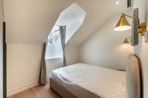 Stan 33 m² za najam — prvi najam, Centar