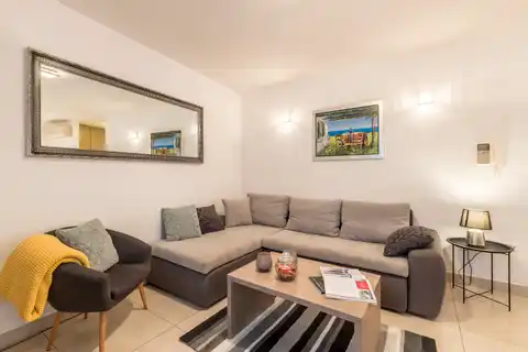 Split, Varoš - Dvosoban stan terasom