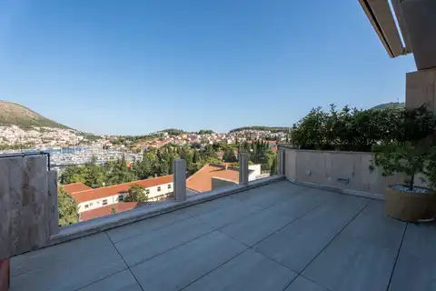 Dubrovnik, Lapad - Luksuzan četverosoban penthouse s krovnom terasom