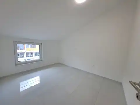 Crikvenica - Štvorizbový byt s terasou 110 m2, novostavba
