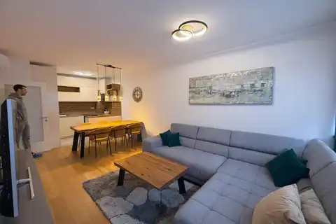 Zagreb, Črnomerec - trosoban stan za najam u poznatoj novogradnji