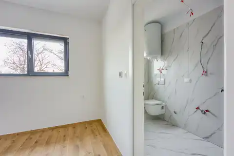 Kaštelir-Labinci - Dvojna kuća s bazenom i pogledom na more