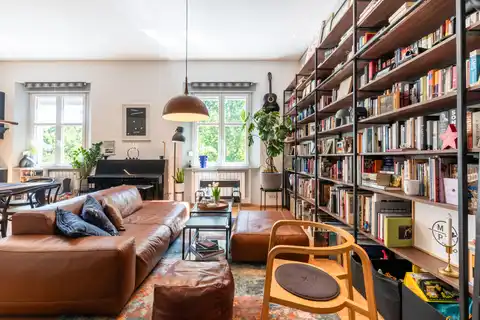 Zagabria, Città Bassa – Appartamento con tre camere, balcone e soppalco 79m2