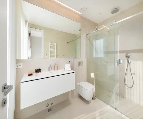 Hvar – Moderna vila s pogledom na more 195 m2