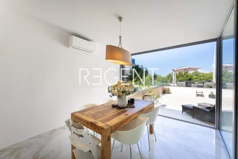 Spalato, Podstrana - Appartamento con due camere da letto con vista mare, 113 m2