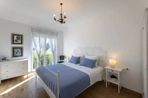 Maison avec piscine, 260m²