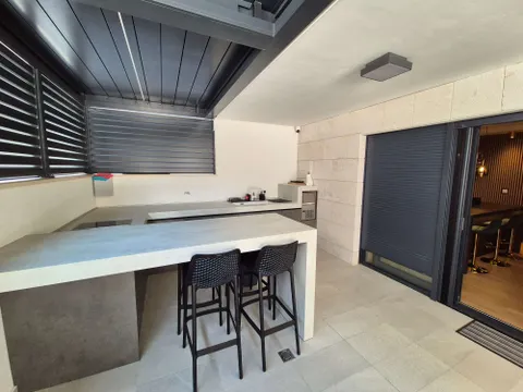 Zadar, Borik - Luxusní čtyřpokojový byt, pronájem