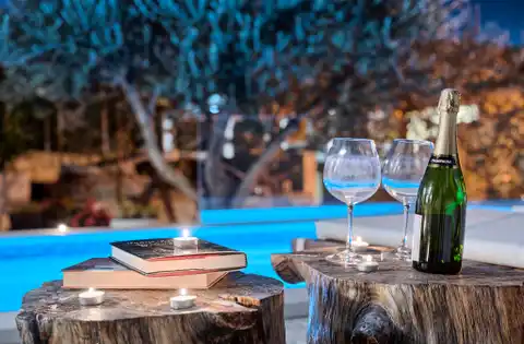 Rogoznica, Ražanj - Kamena villa s bazenom i pogledom na more