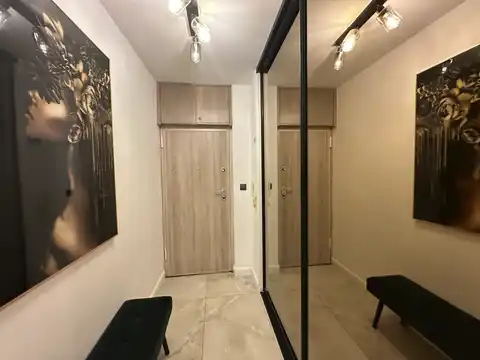 Solin, Japirko - Trosoban stan sa loggiom, sušionom i ostavom