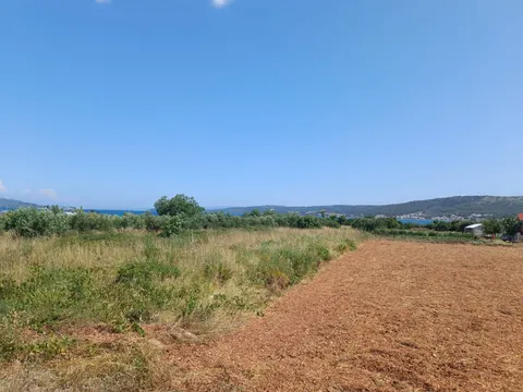 Split, Kaštel Štafilić - stavebný pozemok prvý rad pri mori, 5600 m2