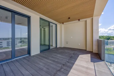 Istra, Novigrad - Trosoban apartman u luksuznom stambenom kompleksu 96 m2