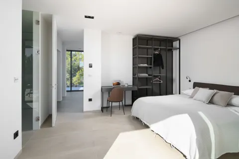 Sukošan – Luxusní moderní vila s bazénem 495 m2