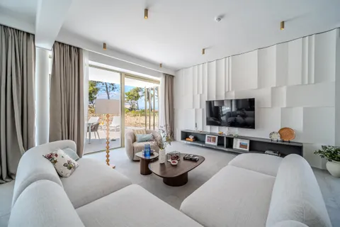 Brač, Sutivan - Nádherná vila blízko mora 274m2