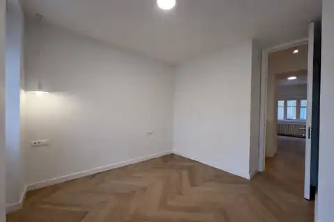 Zagreb, Mandaličina – renovierte 2-Zimmer-Wohnung mit Balkon