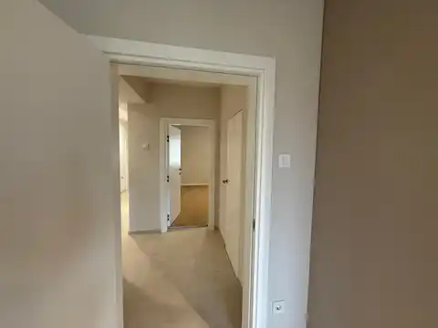 Zagabria, Gornji Bukovac - Comodo appartamento con tre camere da letto in affitto
