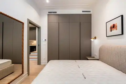 Stan 40 m² za najam — prvi najam, Centar