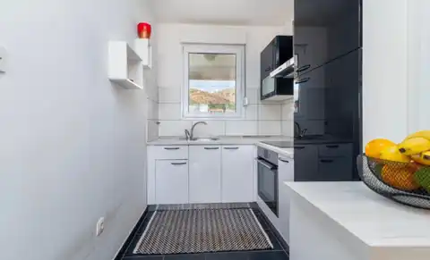 Trogir - Enosobno stanovanje za najem na odlični lokaciji