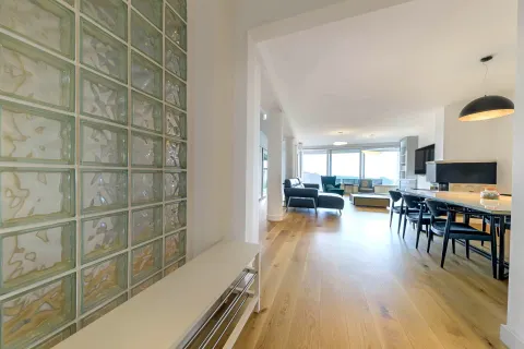 Zagreb, Vrhovec - Moderan trosoban stan 185 m2