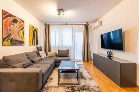 Загреб, Нижний город - Двухкомнатная современная квартира в аренду в новостройке.