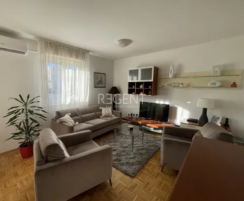 Solin, Japirko - Dwupokojowe mieszkanie 69m2