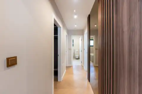 Šestine – ekskluzywne mieszkanie w willi miejskiej z prywatnym wejściem i garażem