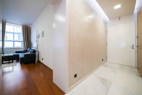 Zagreb, Centar - Luksuzan trosoban stan 76 m2 najam