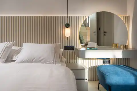 Podstrana - Moderná luxusná vila s bazénom a strešnou terasou