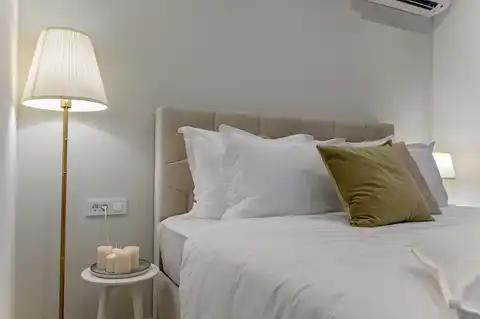 Trogir, Okrug Gornji - Trojizbový byt s loggiou