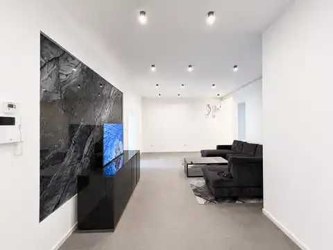 Záhreb, Centrum – byt 135 m² na prenájom, zrekonštruovaný 2026, 1. poschodie