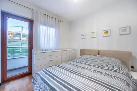 Zagreb, Sestine - Exklusives Penthouse in einer Stadtvilla, 123m2 zur Miete
