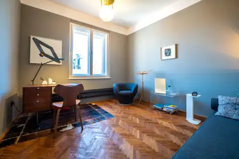 Zagreb, Masarykova – Artistic duplex with 6-meter ceilings