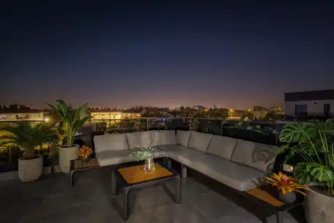 Zagreb, Rudeš - Luksuzan penthouse za život i investiciju