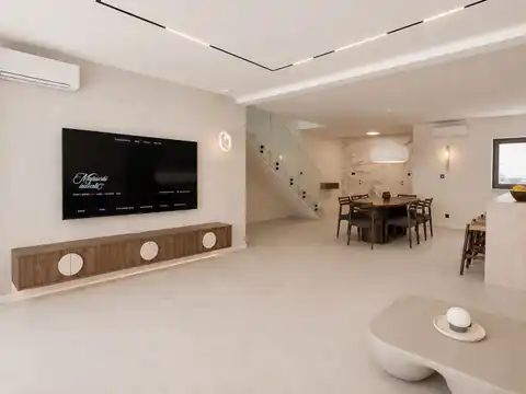 Brač, Sutivan - villa de 232 m², piscine, places de parking, vue sur mer