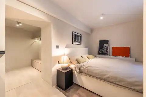 Zagreb, Vinogradska – Dizajnerski dvoetažni stan s vrtom i terasom